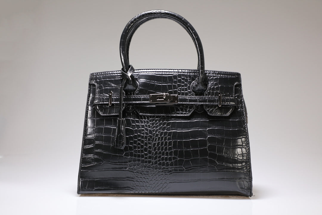 Handtasche komplett schwarz in Kunstleder